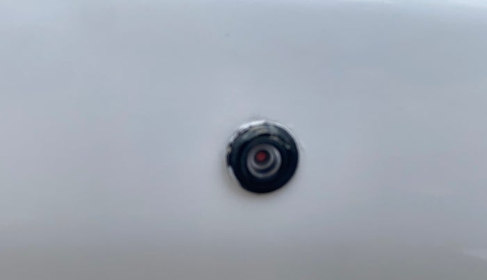 2012 Nissan Sunny XV PETROL, Petrol, Manual, 68,600 km, Parking Camera