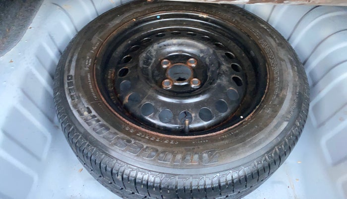 2012 Nissan Sunny XV PETROL, Petrol, Manual, 68,600 km, Spare Tyre