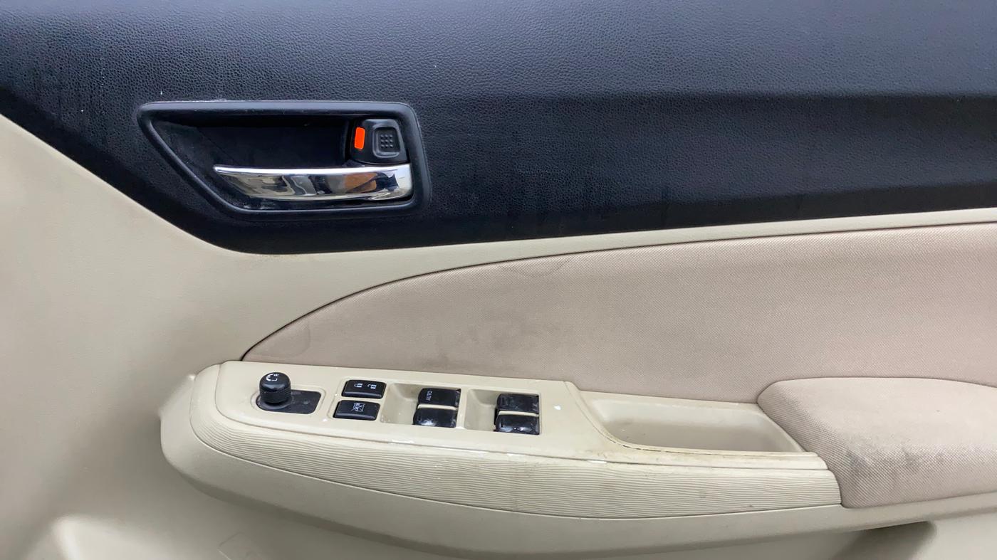 2017 Maruti Dzire VXI, Petrol, Manual, 68,519 km, Driver Side Door Panels Control
