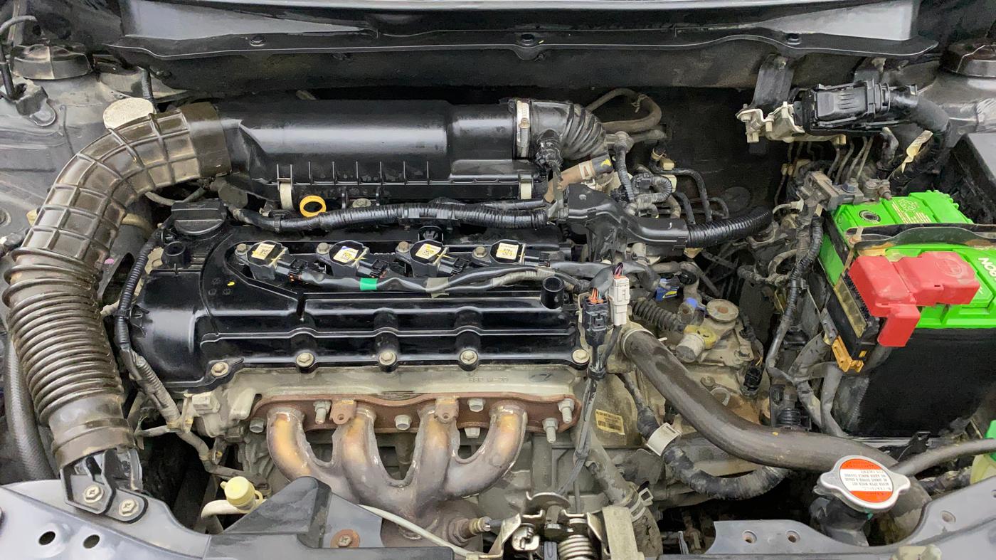 2017 Maruti Dzire VXI, Petrol, Manual, 68,519 km, Engine View