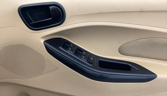 2017 Ford Figo Aspire TITANIUM1.5 DIESEL, Diesel, Manual, 1,12,622 km, Driver Side Door Panels Control