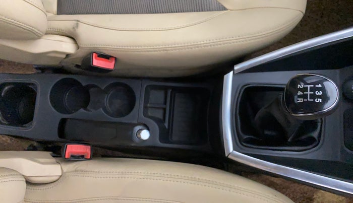 2017 Ford Figo Aspire TITANIUM1.5 DIESEL, Diesel, Manual, 1,12,622 km, Gear Lever