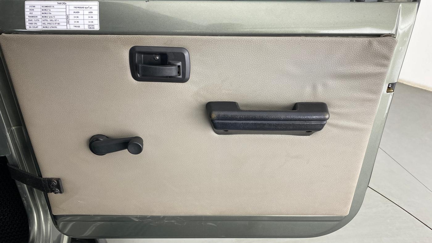 2018 Mahindra Thar CRDE 4X4 AC, Diesel, Manual, 41,410 km, Driver Side Door Panels Control