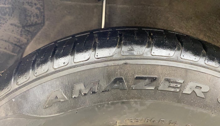 2012 Maruti Ritz LXI, Petrol, Manual, 1,47,829 km, Right Rear Tyre Tread