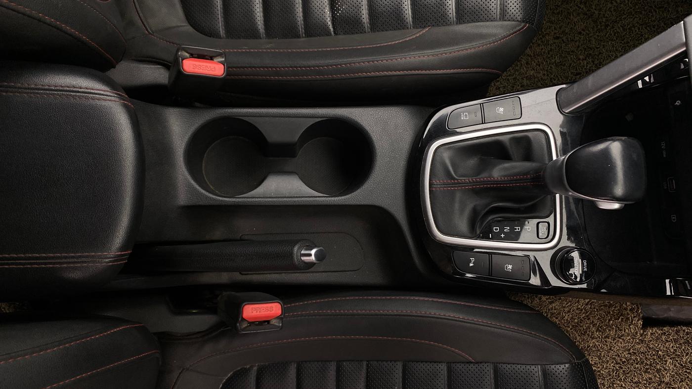 2020 KIA SELTOS GTX PLUS AT 1.5 DIESEL, Diesel, Automatic, 63,738 km, Gear Lever