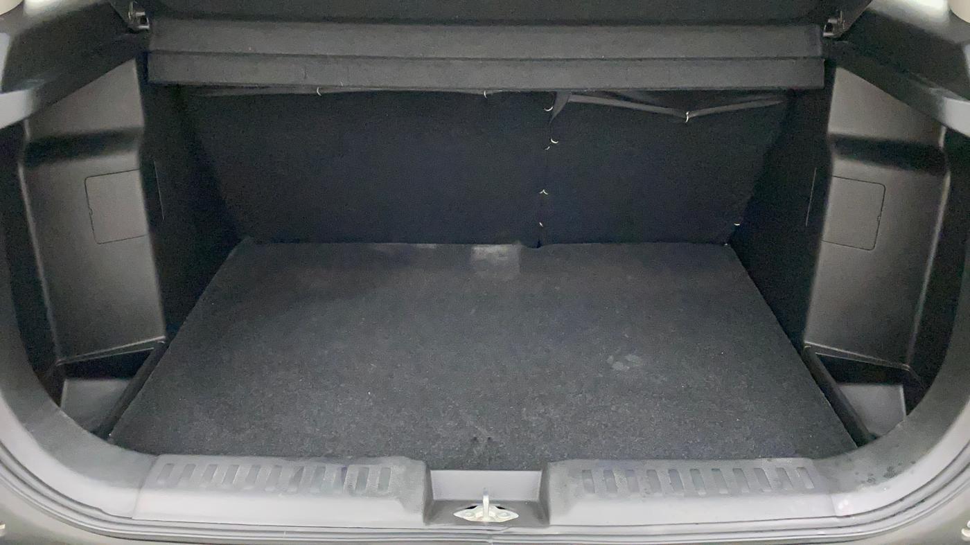2023 Maruti BREZZA ZXI SMART HYBRID , Petrol, Manual, 5,398 km, Boot Inside