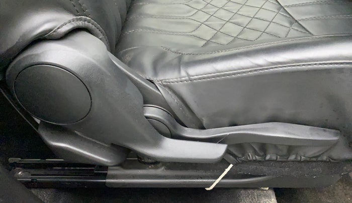 2023 Maruti BREZZA ZXI SMART HYBRID , Petrol, Manual, 5,398 km, Driver Side Adjustment Panel