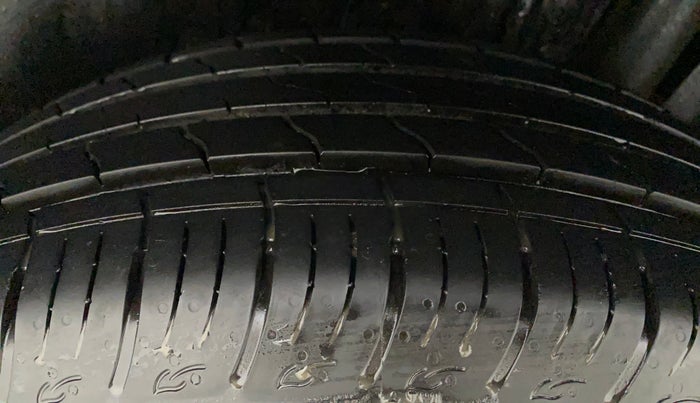 2023 Maruti BREZZA ZXI SMART HYBRID , Petrol, Manual, 5,398 km, Left Rear Tyre Tread