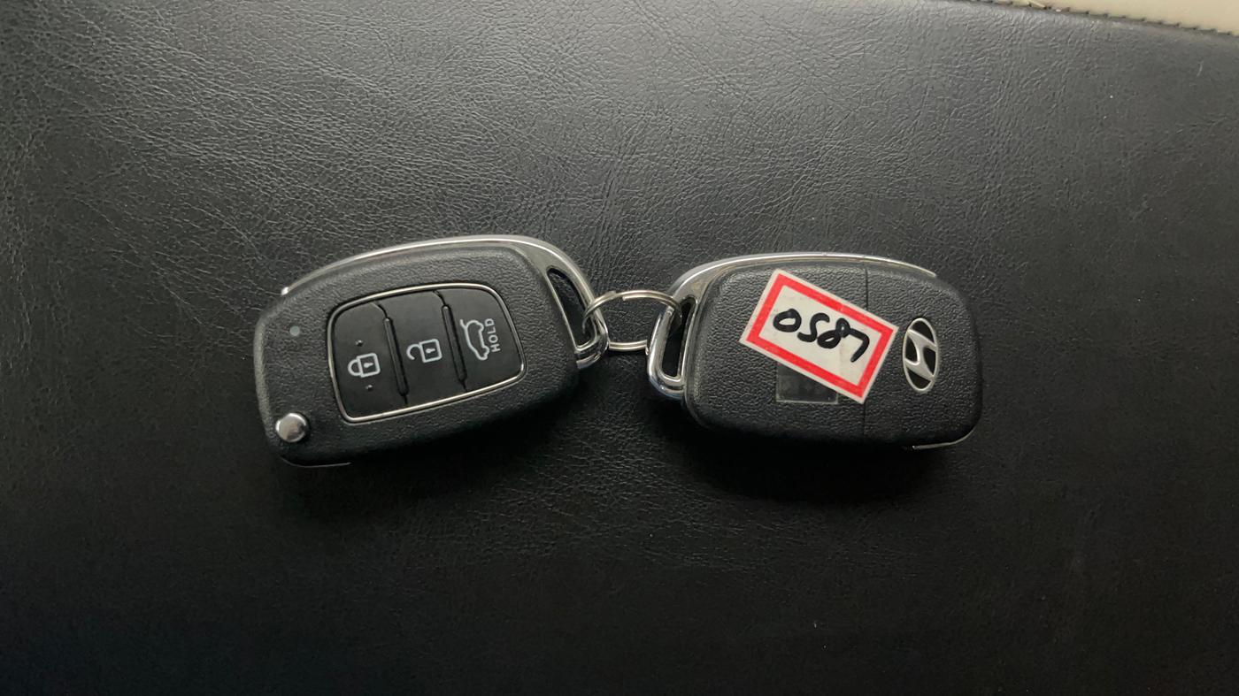 2022 Hyundai Creta E 1.5 PETROL, Petrol, Manual, 32,317 km, Key Close Up