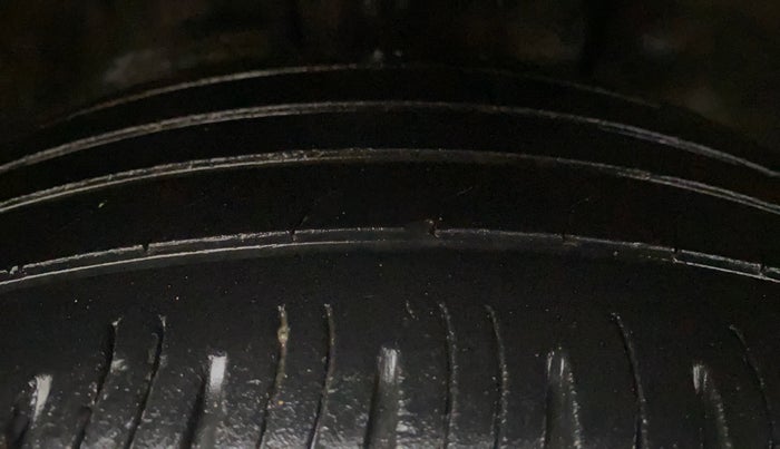 2021 Hyundai VENUE SX 1.0 (O) TURBO IMT, Petrol, Manual, 57,683 km, Right Front Tyre Tread