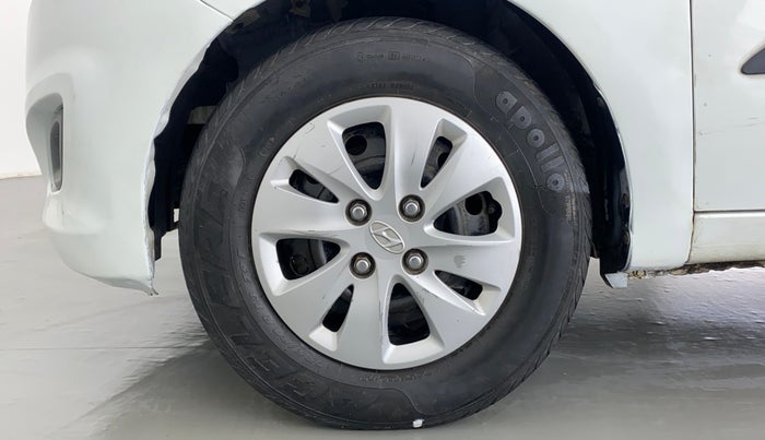 2011 Hyundai i10 MAGNA 1.2 KAPPA2, CNG, Manual, 89,654 km, Left Front Wheel