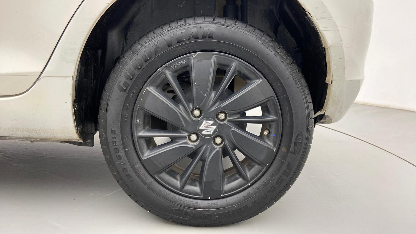 2016 Maruti Swift ZXI, Petrol, Manual, 58,671 km, Left Rear Wheel