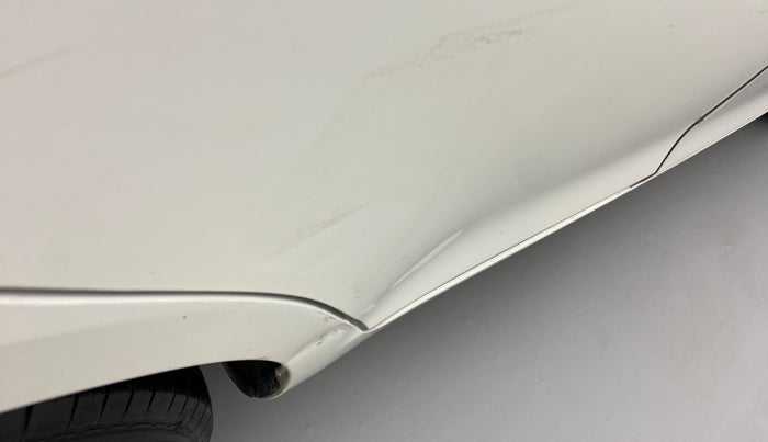2016 Maruti Swift ZXI, Petrol, Manual, 58,671 km, Right rear door - Slightly dented
