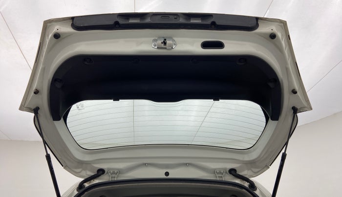 2016 Maruti Swift ZXI, Petrol, Manual, 58,671 km, Boot Door Open