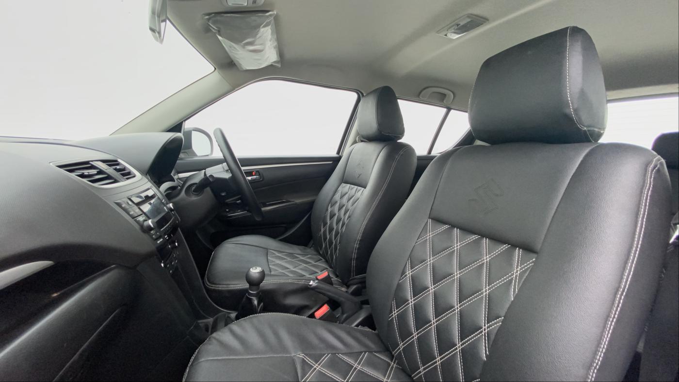 2016 Maruti Swift ZXI, Petrol, Manual, 58,671 km, Right Side Front Door Cabin