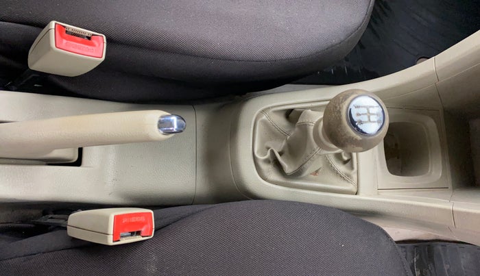 2014 Maruti Swift Dzire VXI, Petrol, Manual, 95,479 km, Gear Lever