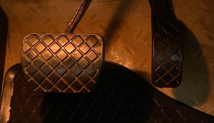 2017 Volkswagen Vento 1.2 TSI HIGHLINE PLUS AT, Petrol, Automatic, 26,605 km, Pedals