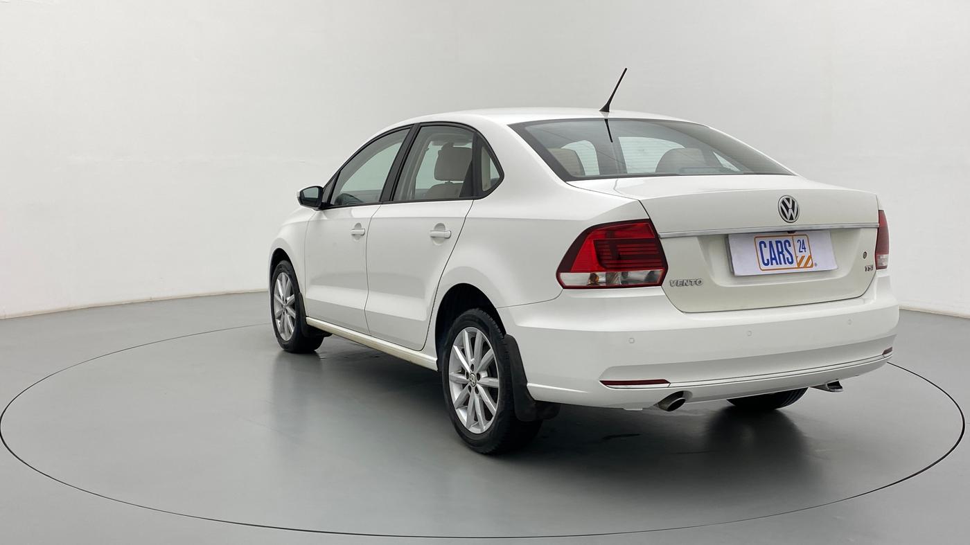 2017 Volkswagen Vento 1.2 TSI HIGHLINE PLUS AT, Petrol, Automatic, 26,605 km, Left Back Diagonal