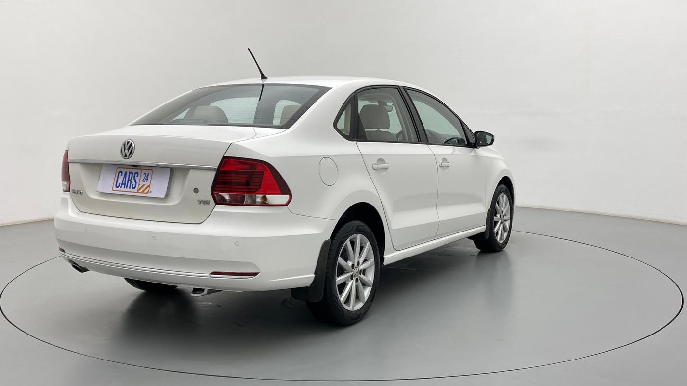 2017 Volkswagen Vento 1.2 TSI HIGHLINE PLUS AT, Petrol, Automatic, 26,605 km, Right Back Diagonal