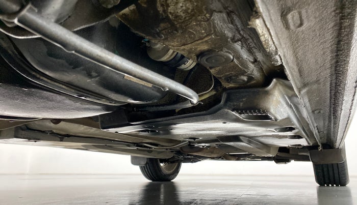 2017 Volkswagen Vento 1.2 TSI HIGHLINE PLUS AT, Petrol, Automatic, 26,605 km, Right Side Underbody