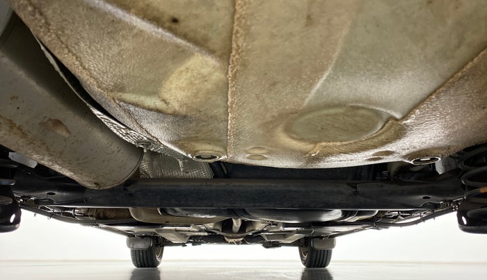 2017 Volkswagen Vento 1.2 TSI HIGHLINE PLUS AT, Petrol, Automatic, 26,605 km, Rear Underbody