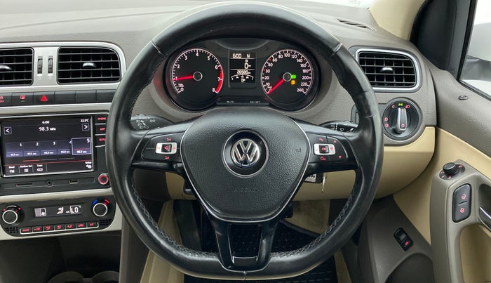 2017 Volkswagen Vento 1.2 TSI HIGHLINE PLUS AT, Petrol, Automatic, 26,605 km, Steering Wheel Close Up