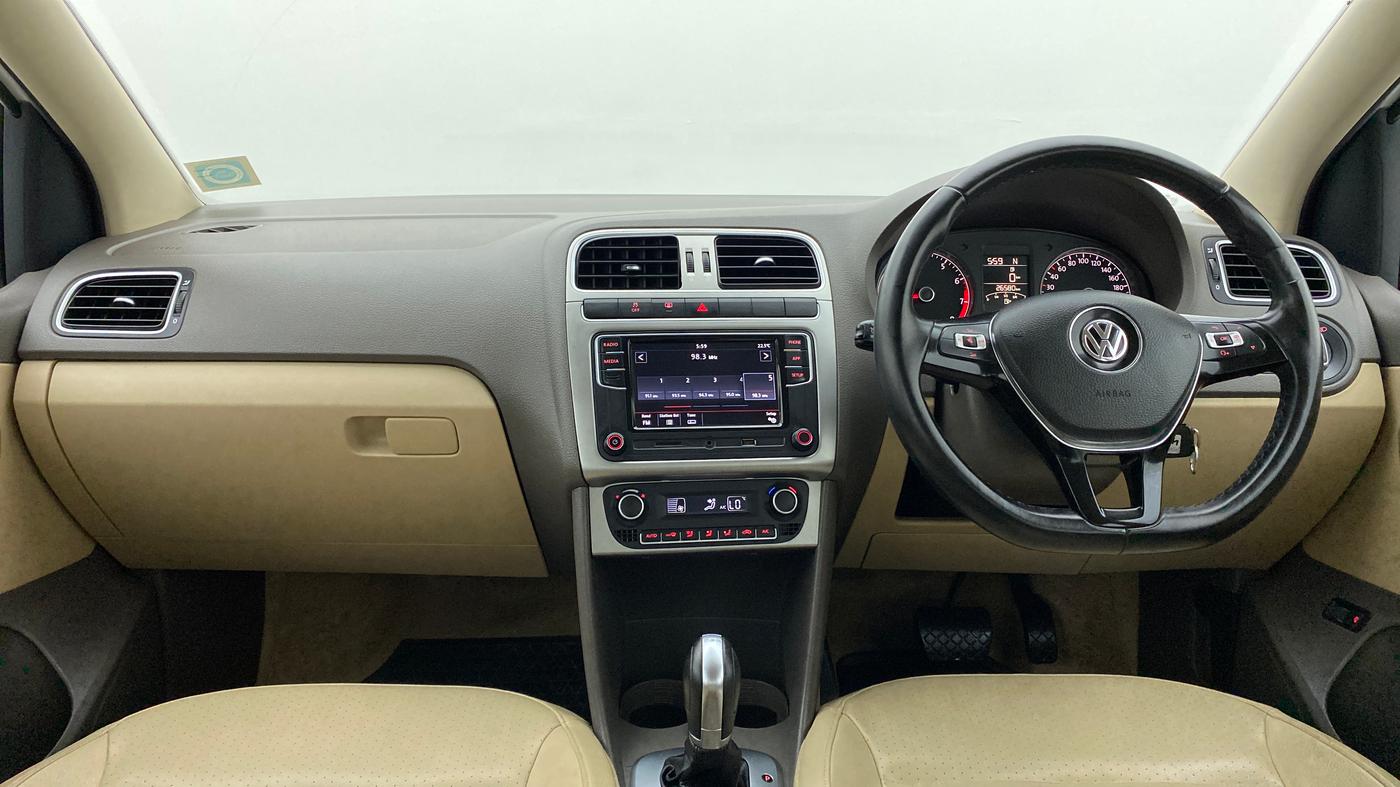 2017 Volkswagen Vento 1.2 TSI HIGHLINE PLUS AT, Petrol, Automatic, 26,605 km, Dashboard