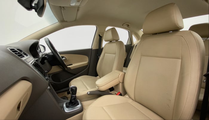 2017 Volkswagen Vento 1.2 TSI HIGHLINE PLUS AT, Petrol, Automatic, 26,605 km, Right Side Front Door Cabin