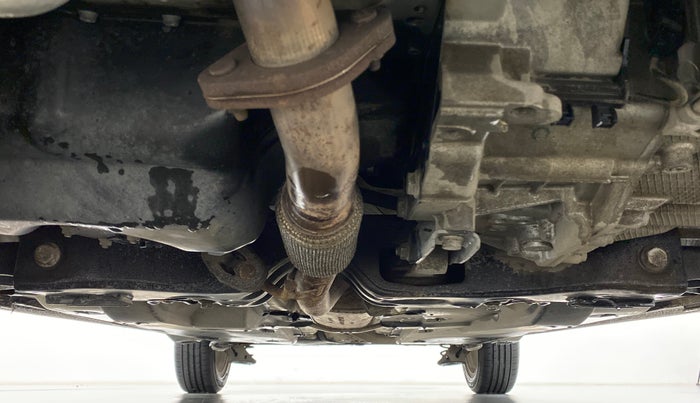 2017 Volkswagen Vento 1.2 TSI HIGHLINE PLUS AT, Petrol, Automatic, 26,605 km, Front Underbody