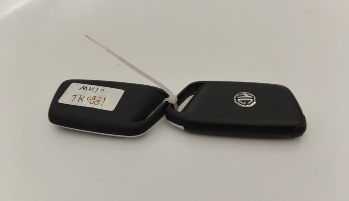 2021 MG HECTOR SHARP 2.0 DIESEL, Diesel, Manual, 1,26,892 km, Key Close Up