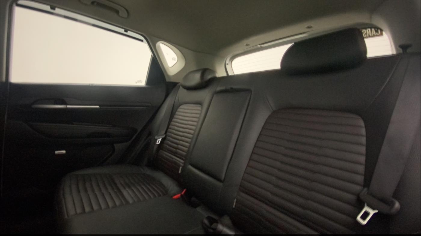 2021 KIA SONET GTX PLUS 1.0 IMT, Petrol, Manual, 48,944 km, Right Side Rear Door Cabin