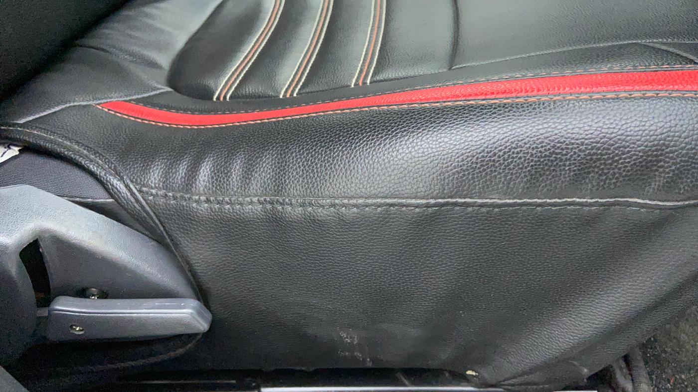2018 Maruti Alto 800 LXI, Petrol, Manual, 26,181 km, Driver Side Adjustment Panel