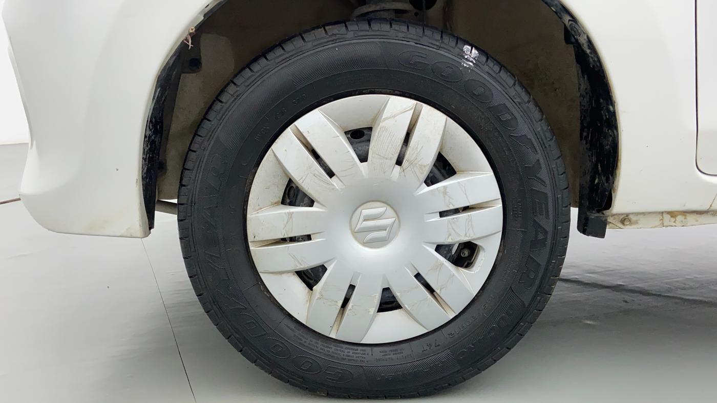 2018 Maruti Alto 800 LXI, Petrol, Manual, 26,181 km, Left Front Wheel