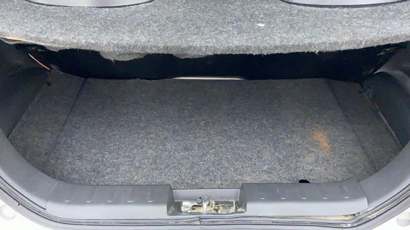 2018 Maruti Alto 800 LXI, Petrol, Manual, 26,181 km, Boot Inside