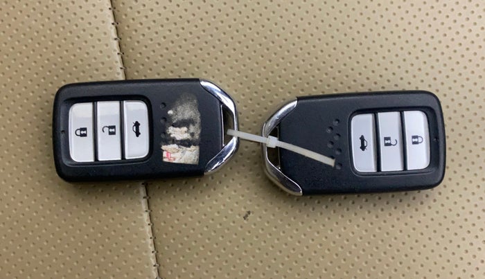 2019 Honda City 1.5L I-VTE V CVT, Petrol, Automatic, 44,916 km, Key Close Up