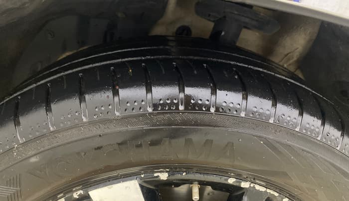 2019 MG HECTOR SHARP 2.0 DIESEL, Diesel, Manual, 1,47,672 km, Left Front Tyre Tread