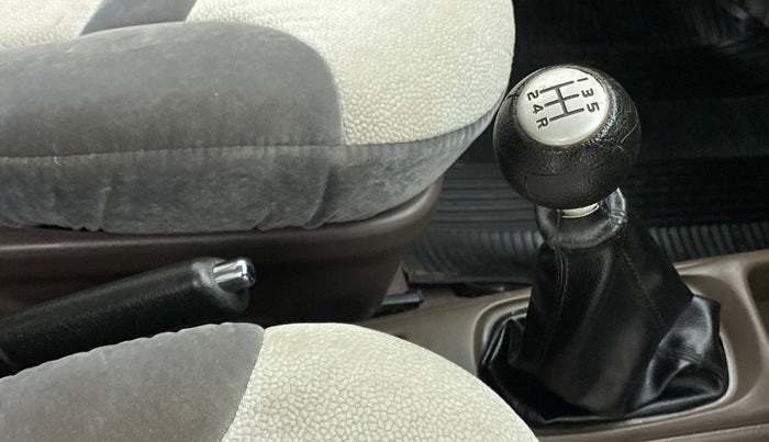 2010 Maruti Zen Estilo VXI, Petrol, Manual, 25,249 km, Gear Lever