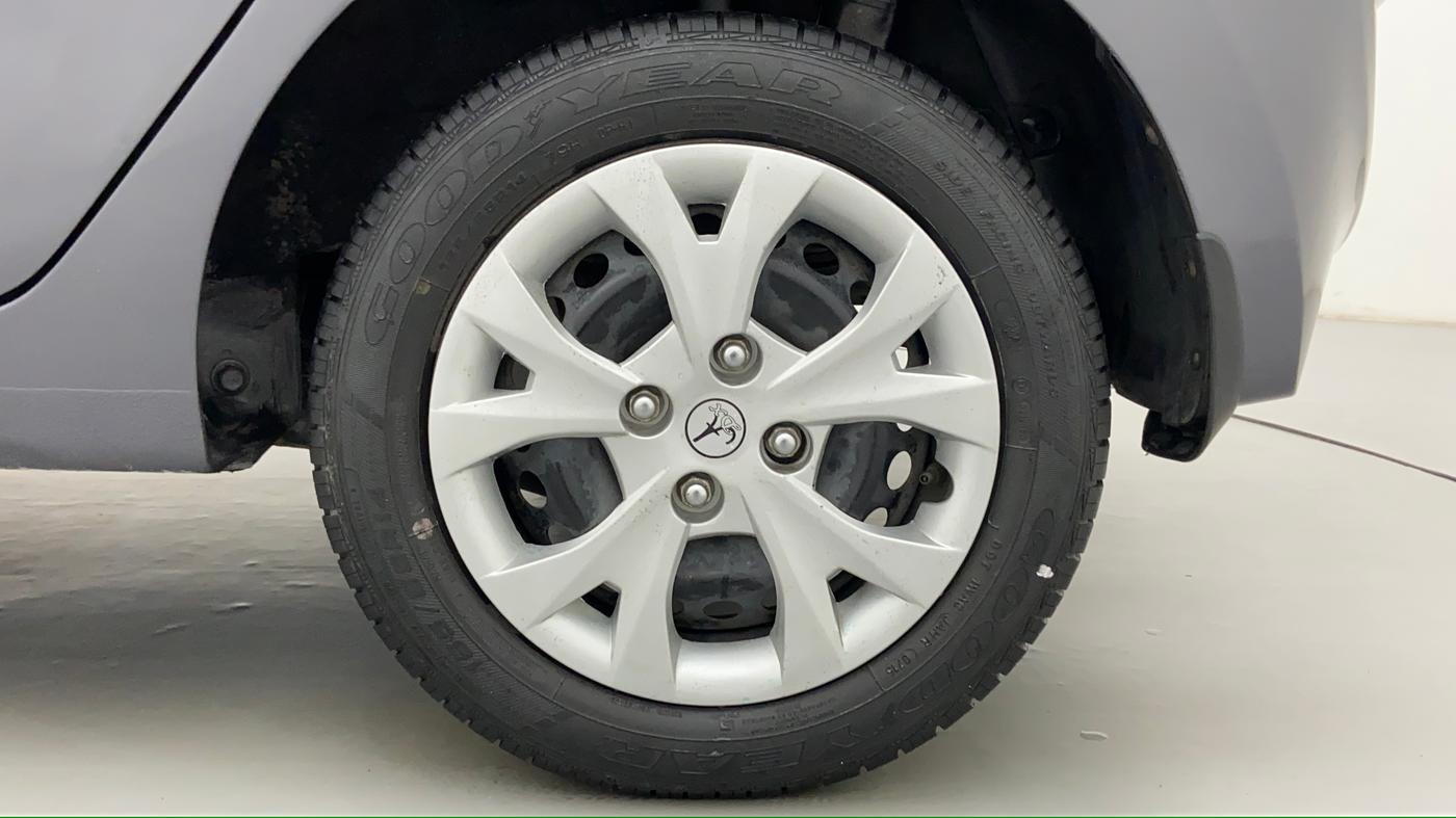 2015 Hyundai Grand i10 MAGNA 1.2 KAPPA VTVT, Petrol, Manual, 12,499 km, Left Rear Wheel