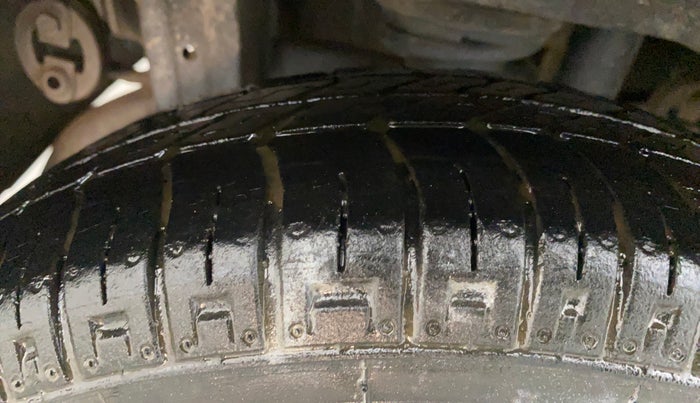2017 Maruti Alto 800 VXI O, Petrol, Manual, 40,090 km, Right Rear Tyre Tread