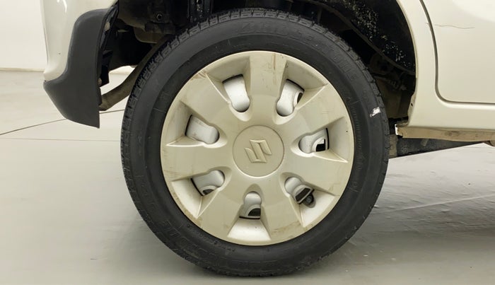 2015 Maruti Alto K10 LXI CNG, CNG, Manual, 38,241 km, Right Rear Wheel