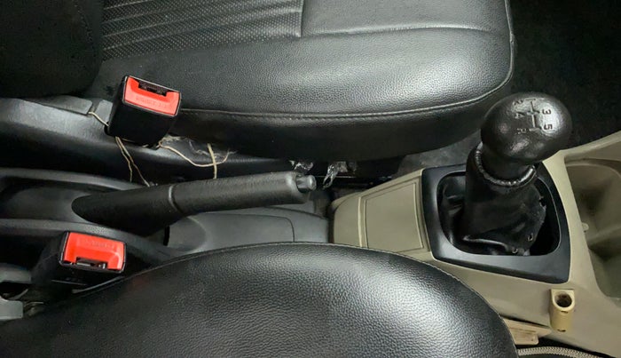 2015 Maruti Alto K10 LXI CNG, CNG, Manual, 38,241 km, Gear Lever