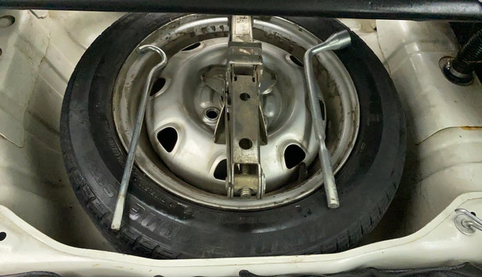 2015 Maruti Alto K10 LXI CNG, CNG, Manual, 38,241 km, Spare Tyre