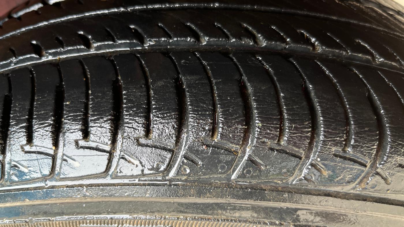 2017 Maruti Celerio VXI (O), Petrol, Manual, 26,887 km, Left Rear Tyre Tread