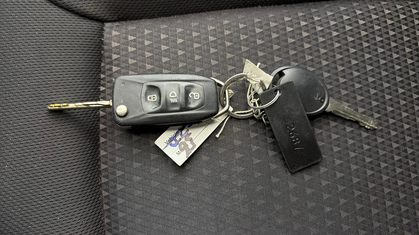 2019 Tata Tiago XZ PLUS PETROL, Petrol, Manual, 75,893 km, Key Close Up