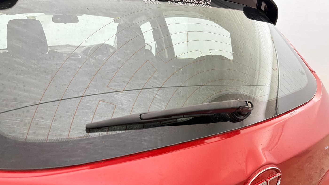 2019 Tata Tiago XZ PLUS PETROL, Petrol, Manual, 75,893 km, Rear Wiper