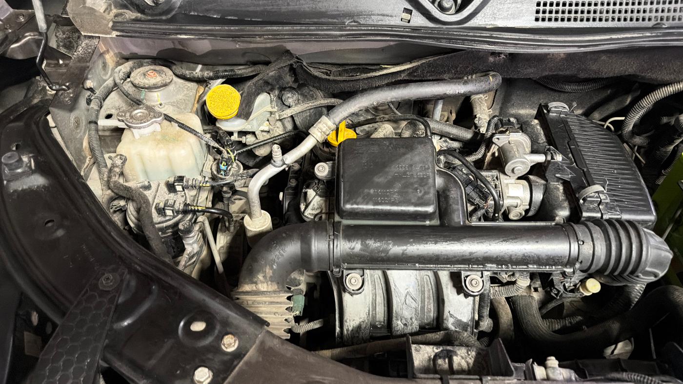 2021 Nissan MAGNITE XL, Petrol, Manual, 97,960 km, Engine View - Right