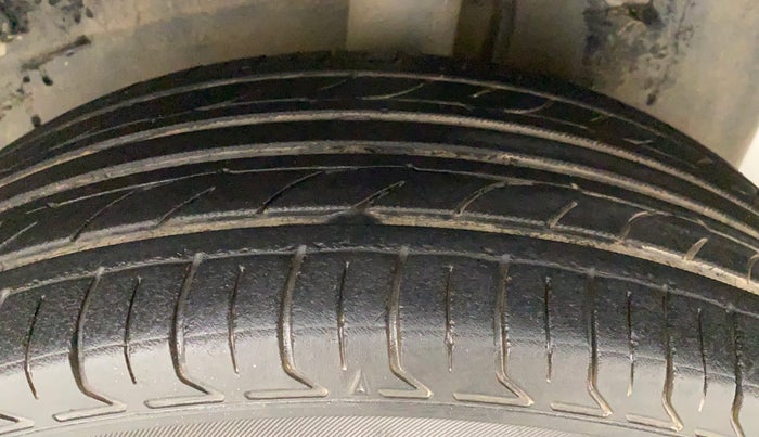 2012 Toyota Etios GD, Diesel, Manual, 79,182 km, Left Rear Tyre Tread