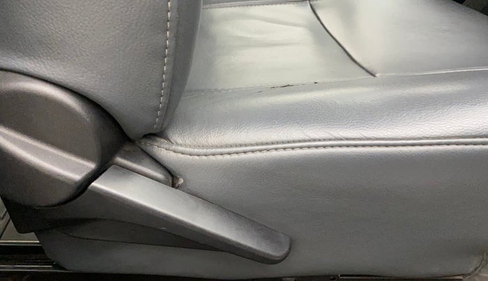 2012 Toyota Etios GD, Diesel, Manual, 79,182 km, Driver Side Adjustment Panel