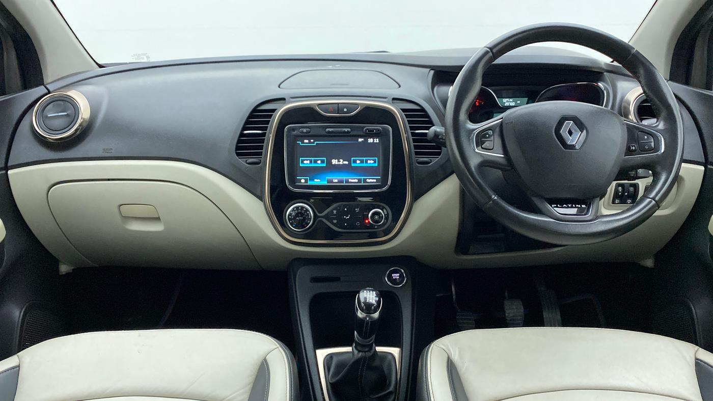 2017 Renault Captur 1.5 PLATINE DIESEL, Diesel, Manual, 52,588 km, Dashboard