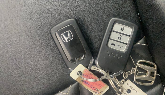 2020 Honda City 1.5L I-VTEC ZX, Petrol, Manual, 70,280 km, Key Close Up